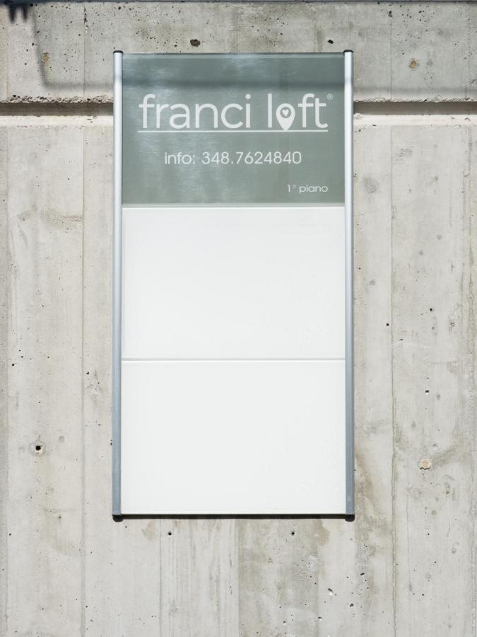 Franci Loft Apartment Pescara Exterior photo